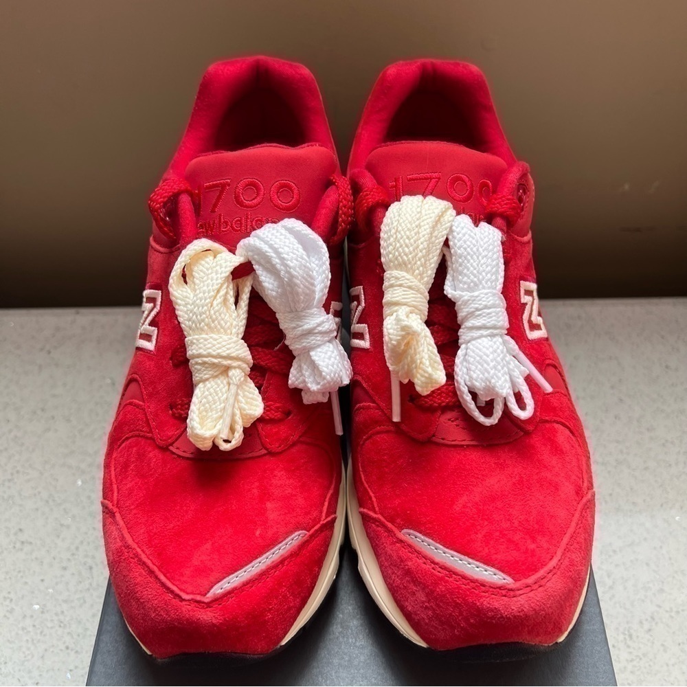 [NEW IN BOX] Limited Rare Kith New Balance 1700 Toronto Rococco Red - US M8.5 - Picture 8 of 16